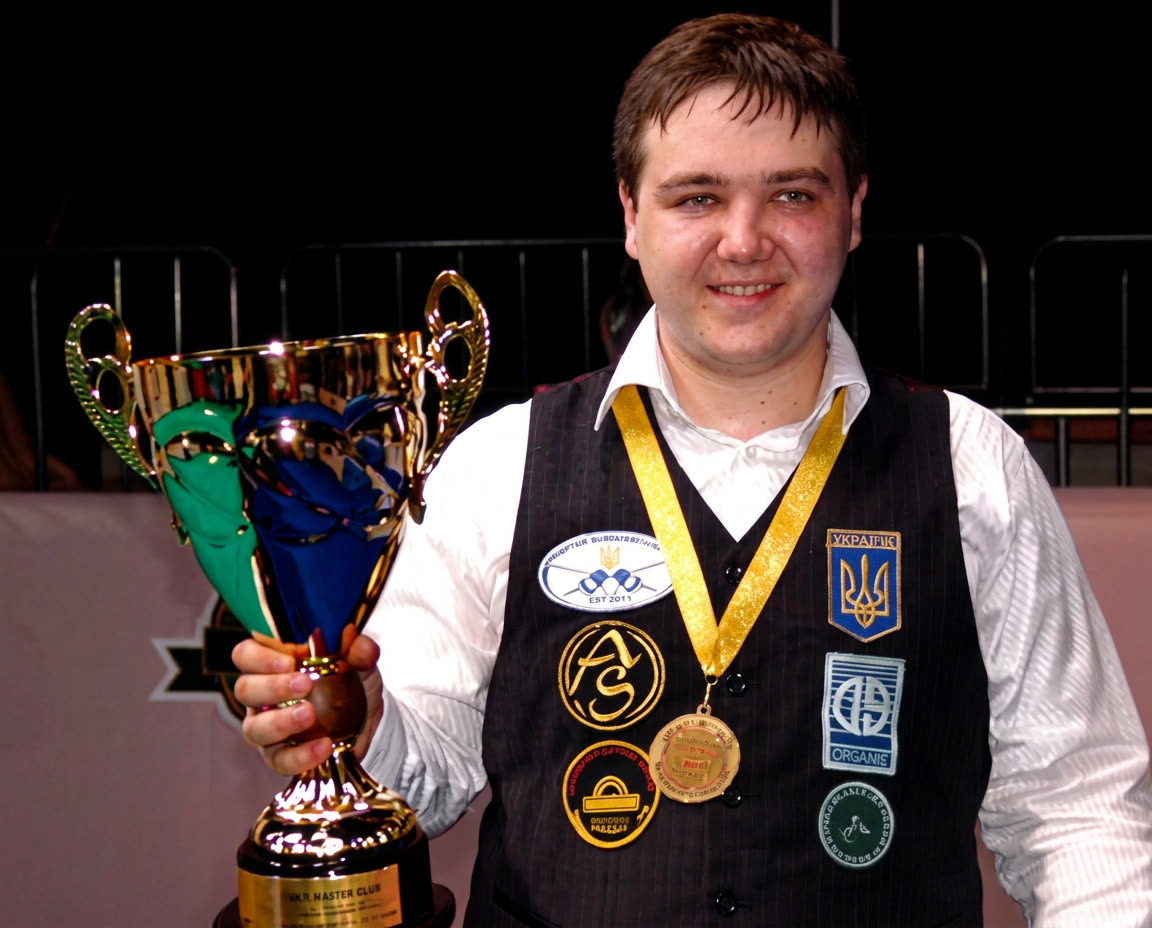 Александр Паламарь — чемпион по бильярду